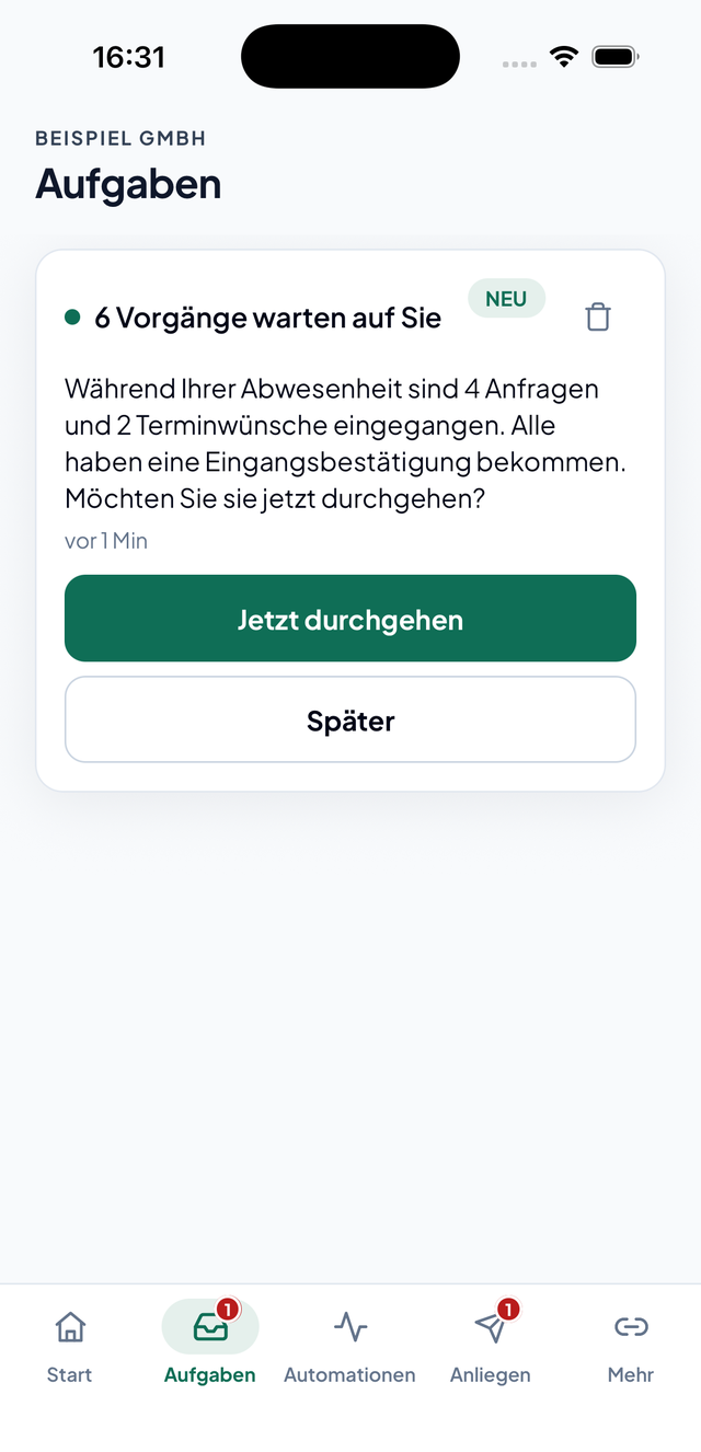 Der Aufgaben-Bereich im Kundenportal: offene Punkte, die auf eine Freigabe warten, mit Schaltflächen zum Durchgehen oder Verschieben.